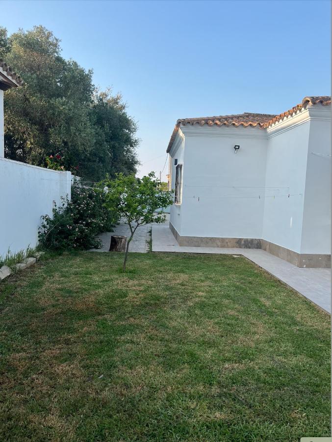 Fantastico Chalet Con Piscina 2 Km De La Barrosa Chiclana de la Frontera Buitenkant foto