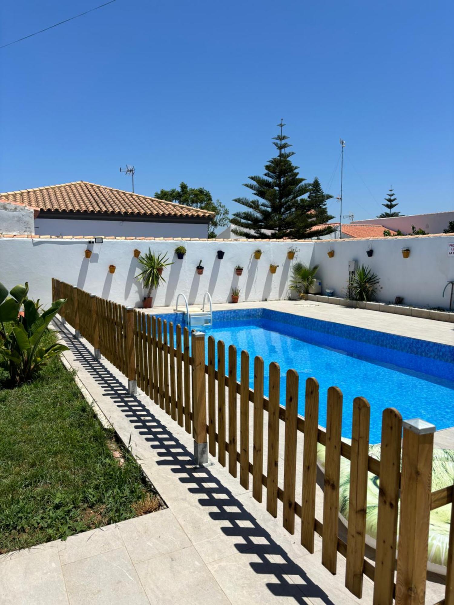 Fantastico Chalet Con Piscina 2 Km De La Barrosa Chiclana de la Frontera Buitenkant foto